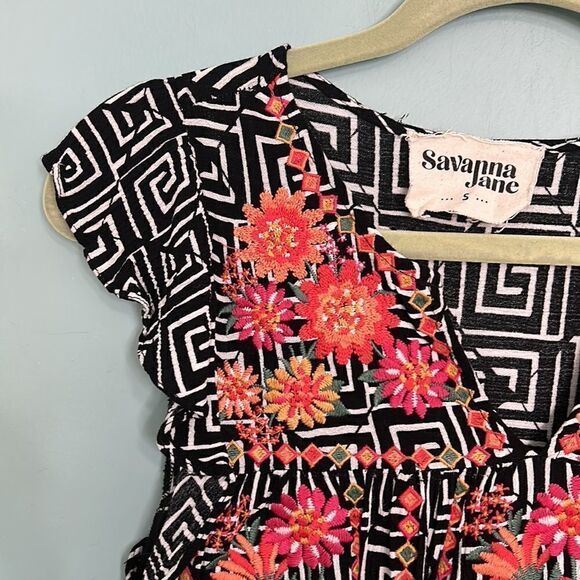 Savanna Jane Embroidered Geometric Dress - Picture 6 of 10